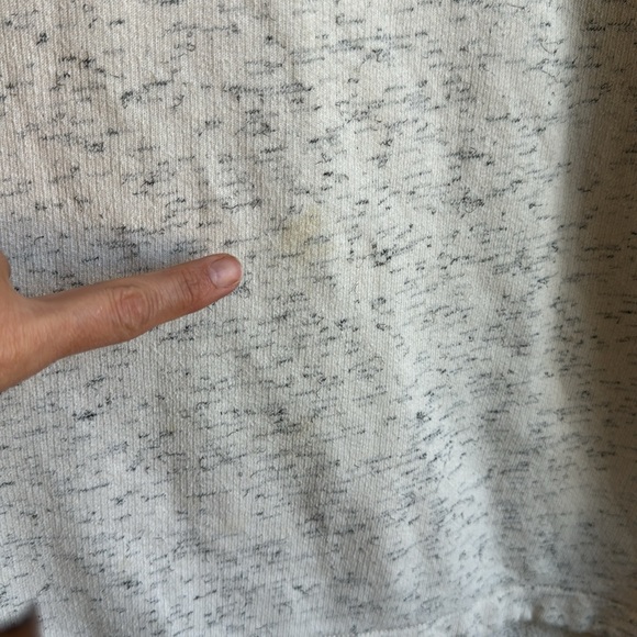 Lou and Grey heather sweater - Picture 2 of 4